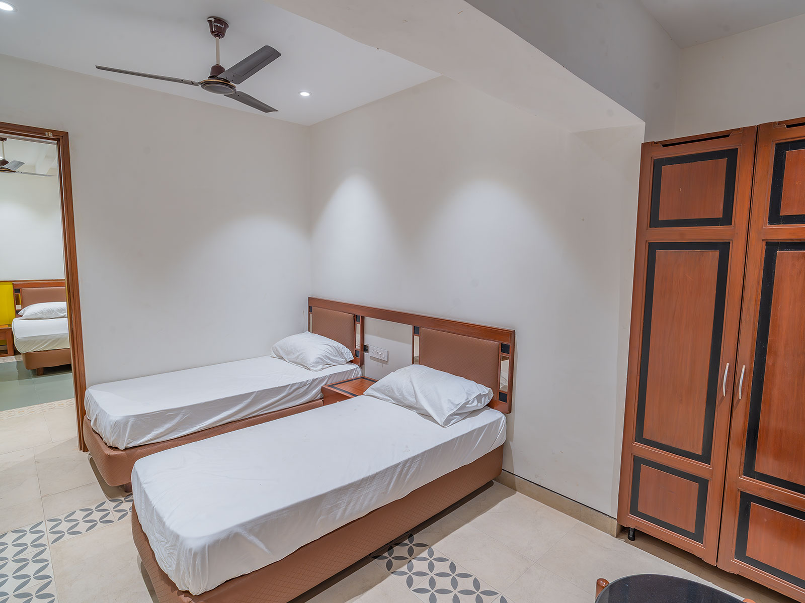 Clean modern Rooms with marble tiles